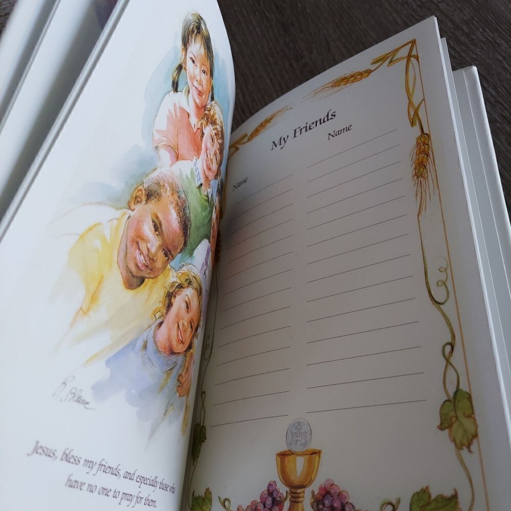 Remembrance of My First Holy Communion Padded Hard Cover Book - Picture 5 of 7